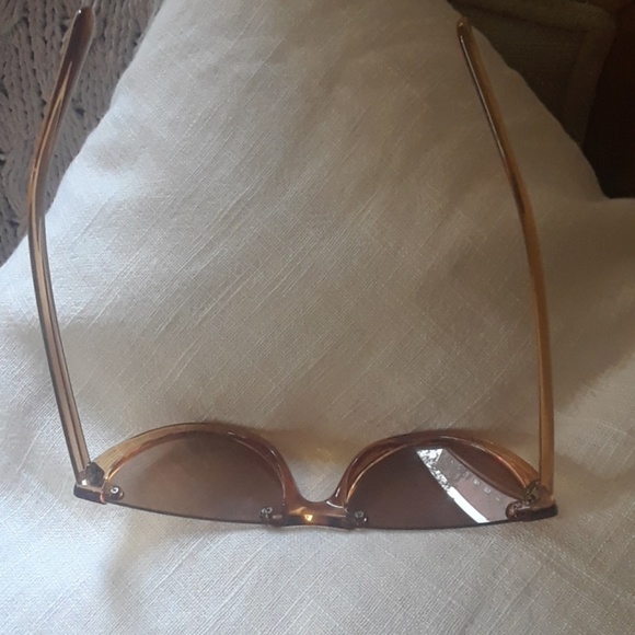 Off the runway sunglasses...hand polished - Picture 2 of 5